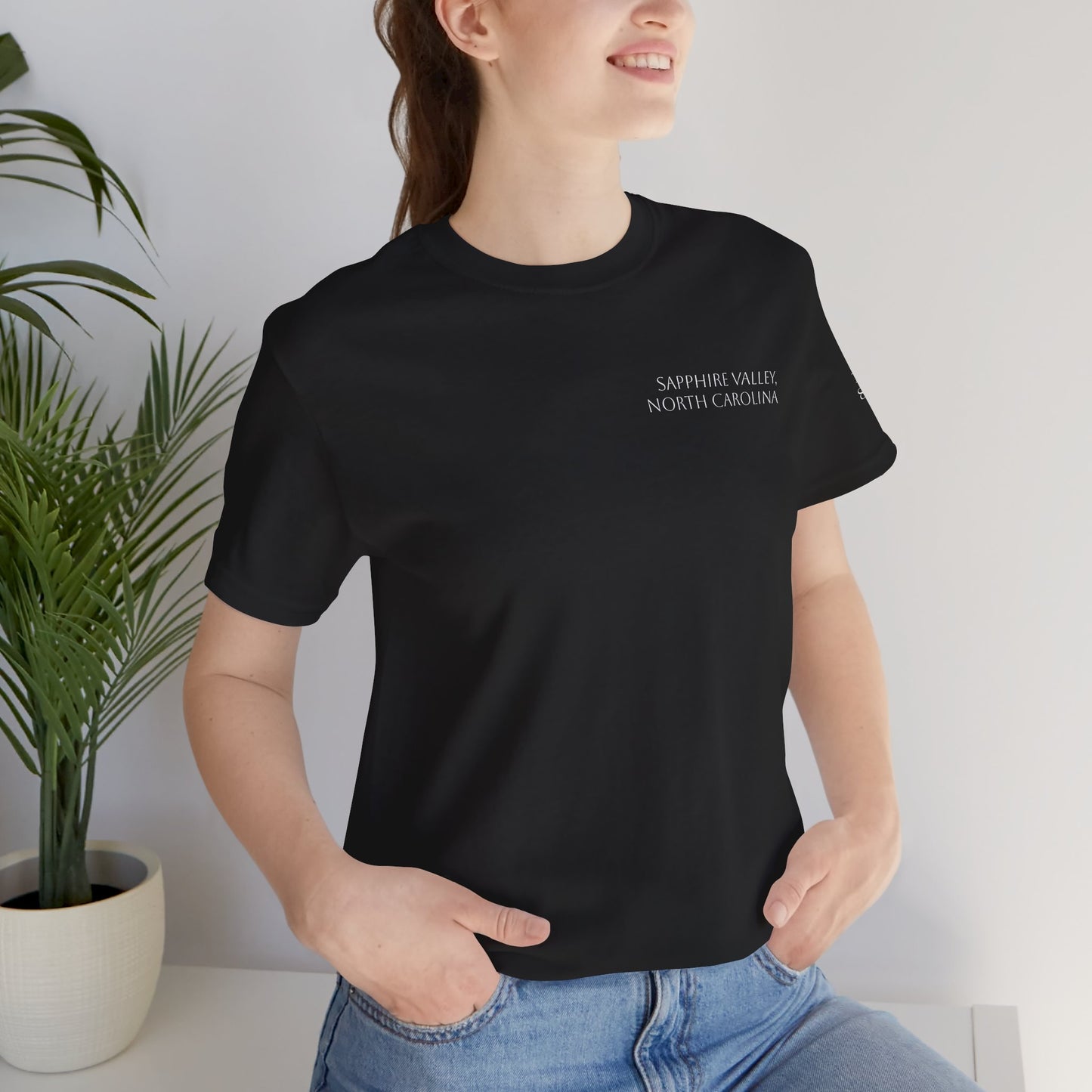 Sapphire Valley, North Carolina Black Bear Portrait Tee